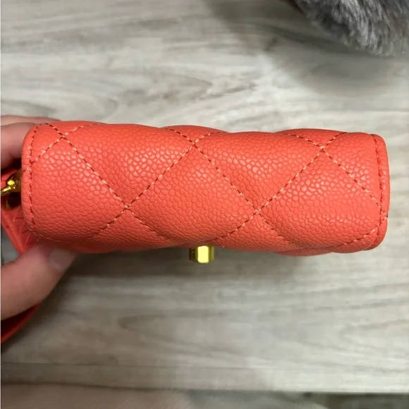 Beautiful Coral & Gold Wristlet/Wallet - Picture 7 of 7